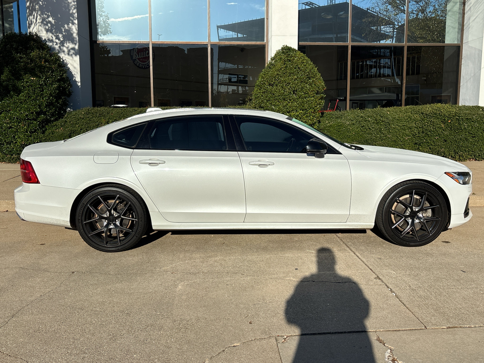Used 2020 Volvo S90 T6 R-Design AWD/4WD image 9
