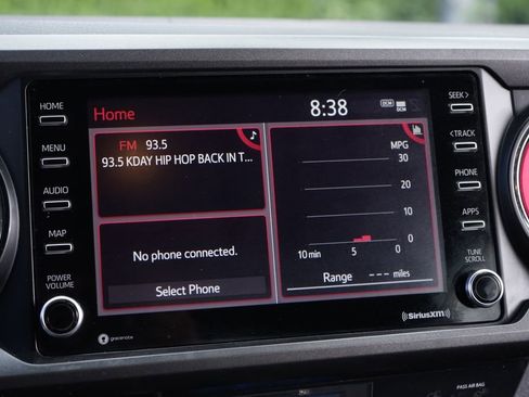 Used 2021 Toyota Tacoma TRD Sport image 26