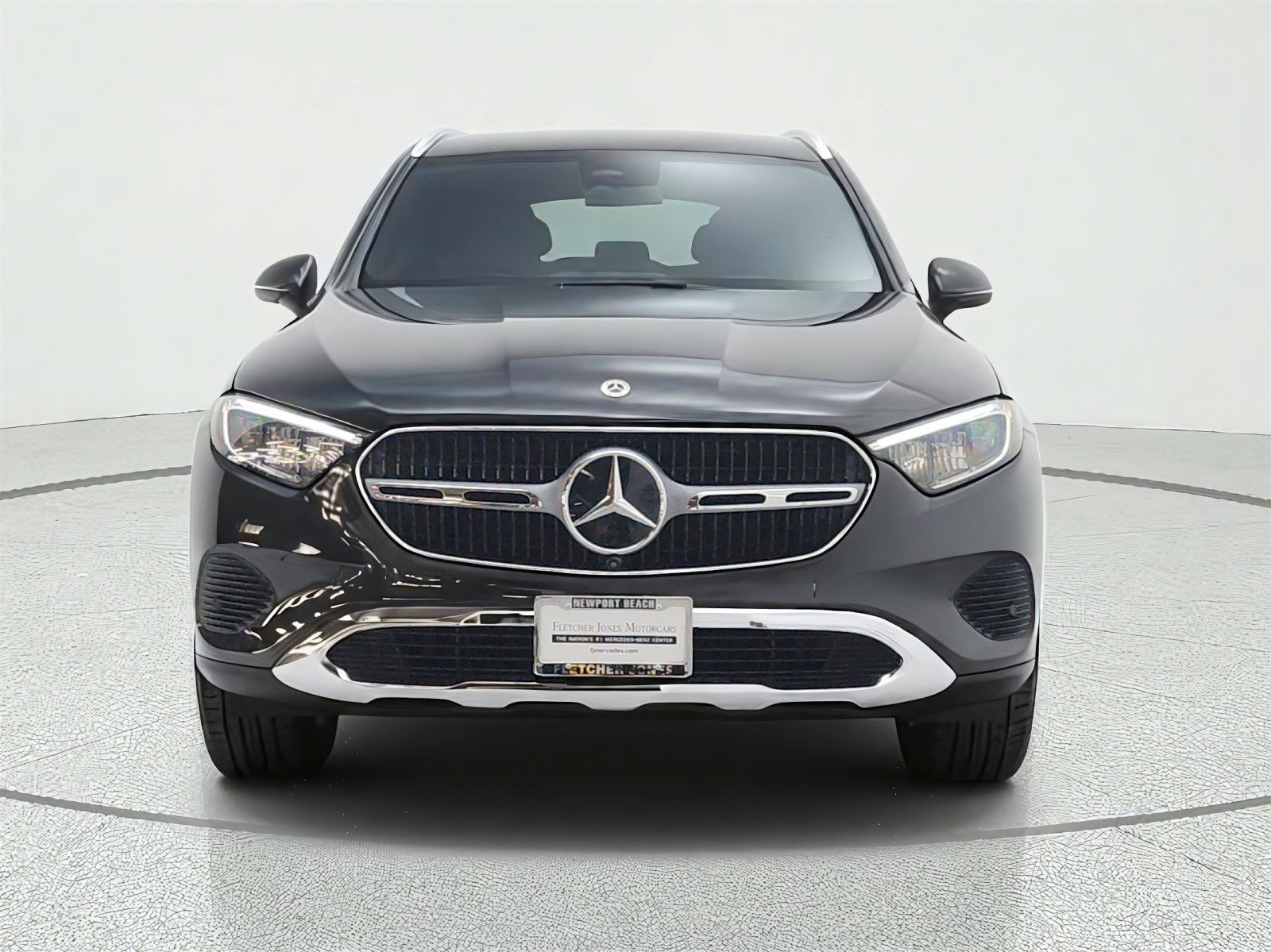 Certified 2026 Mercedes-Benz GLC 300 image 2
