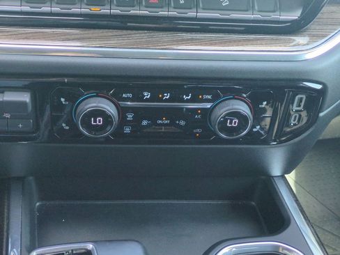 Used 2024 Chevrolet Silverado 1500 RST w/ All Star Edition Plus AWD/4WD image 26