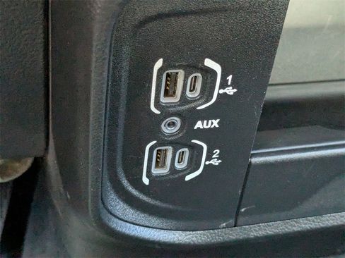 Used 2024 RAM 2500 Big Horn image 19