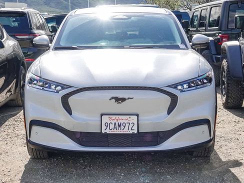 Used 2022 Ford Mustang Mach-E Select RWD image 4