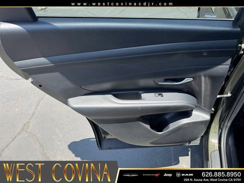 Used 2025 Hyundai Tucson SEL FWD image 29