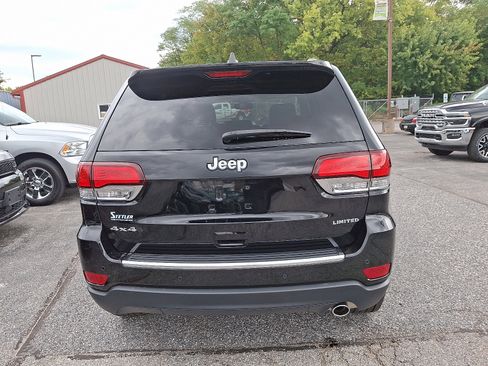 Used 2022 Jeep Grand Cherokee Limited image 7