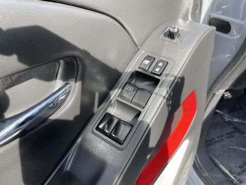 Used 2023 Nissan Frontier PRO-4X w/ Pro-4X Premium Package image 21