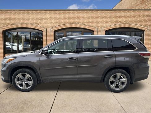 Used 2016 Toyota Highlander Limited image 11