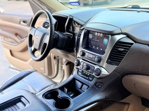 Used 2015 Chevrolet Tahoe LT w/ Luxury Package RWD image 17