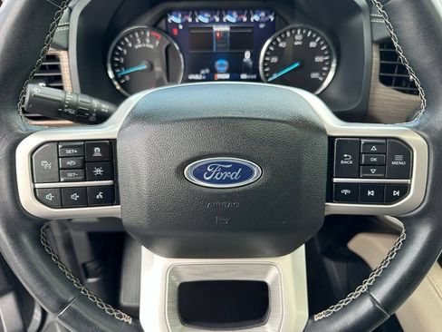 Used 2023 Ford Expedition Limited AWD/4WD image 28