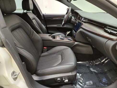 Certified 2023 Maserati Quattroporte GT RWD image 27