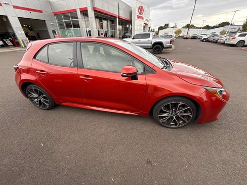 Used 2019 Toyota Corolla XSE FWD image 4