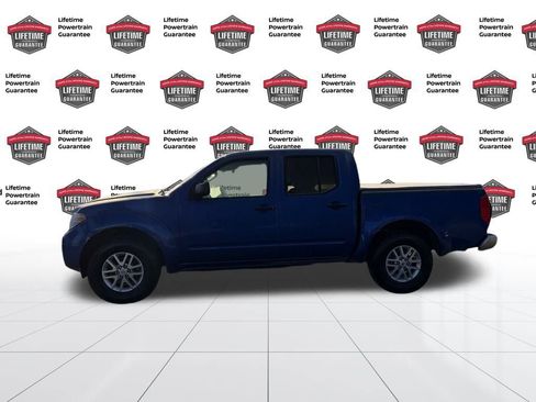 Used 2015 Nissan Frontier SV w/ SV Value Truck Package image 2