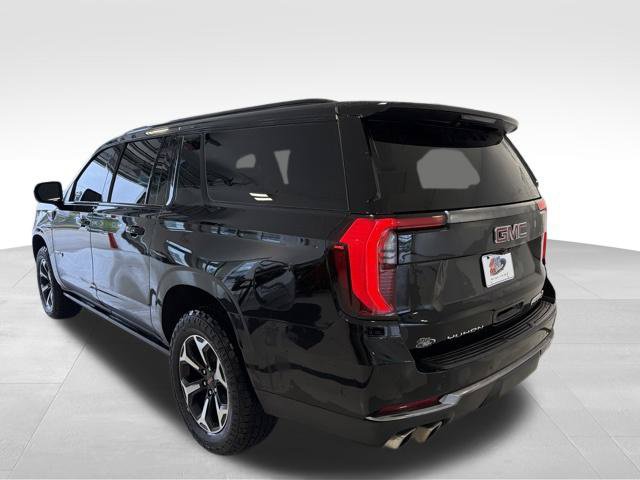 Used 2025 GMC Yukon XL AT4 w/ AT4 Premium Package AWD/4WD image 3