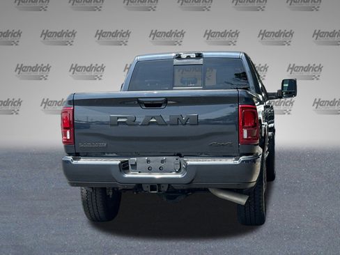 Used 2025 RAM 2500 Laramie AWD/4WD image 8
