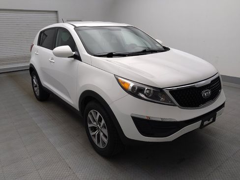 Used 2016 Kia Sportage LX FWD image 13