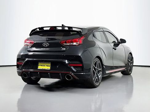 Used 2022 Hyundai Veloster N FWD image 7