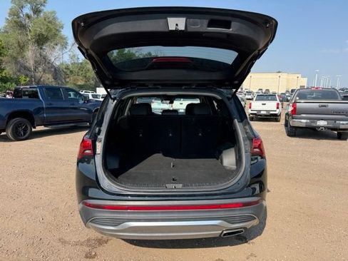 Used 2022 Hyundai Santa Fe SEL FWD image 15