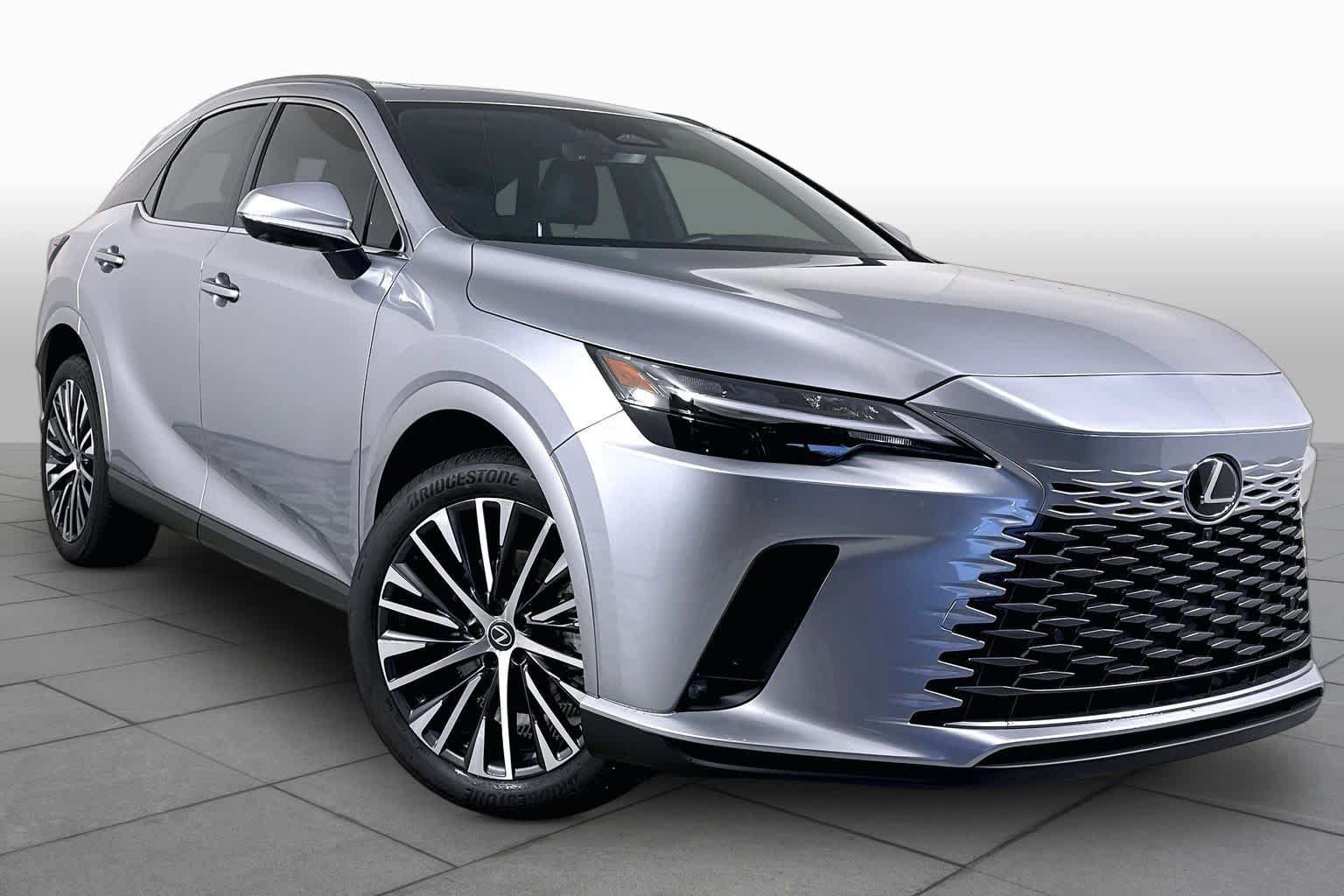Used 2026 Lexus RX 350 Premium Plus w/ Accessory Package (2T) FWD image 3