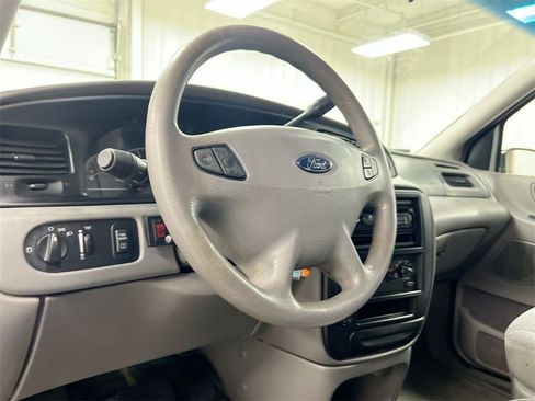 Used 2001 Ford Windstar image 10