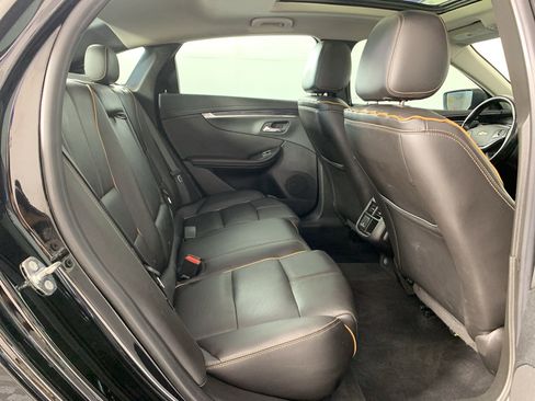 Used 2018 Chevrolet Impala Premier FWD image 37