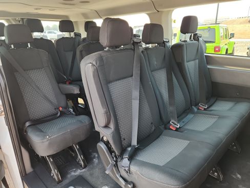 Used 2023 Ford Transit 350 XLT RWD image 12