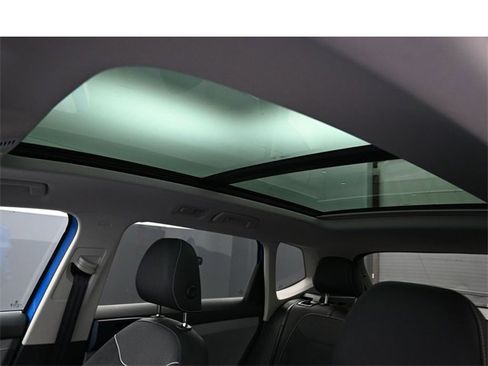 Used 2024 Volkswagen Taos SE image 26