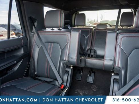 Used 2023 Ford Expedition Limited image 20