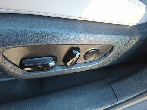 Used 2023 Lexus RX 350 Premium image 11