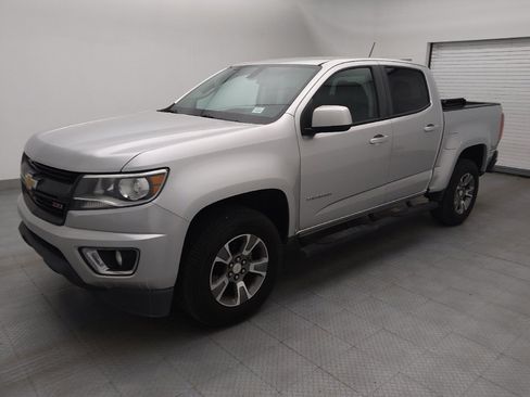 Used 2015 Chevrolet Colorado Z71 image 2