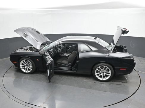 Used 2022 Dodge Challenger R/T Scat Pack RWD image 53