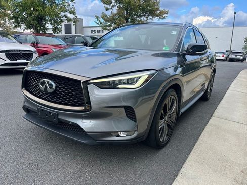 Used 2020 INFINITI QX50 Essential w/ Edition 30 Package AWD/4WD image 3