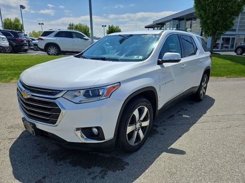 Used 2018 Chevrolet Traverse LT AWD/4WD image 11