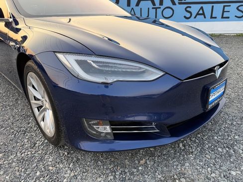 Used 2017 Tesla Model S 100D AWD/4WD image 9