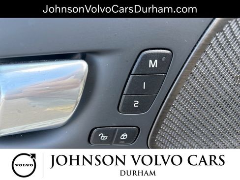 Used 2023 Volvo XC60 B5 Plus w/ Climate Package AWD/4WD image 15