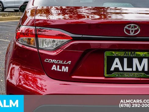 Used 2024 Toyota Corolla LE FWD image 13