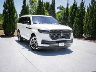 Used 2025 Lincoln Navigator Reserve AWD/4WD video 2