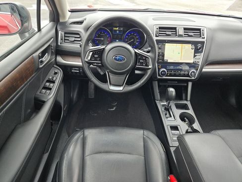 Used 2019 Subaru Outback 3.6R Limited image 19