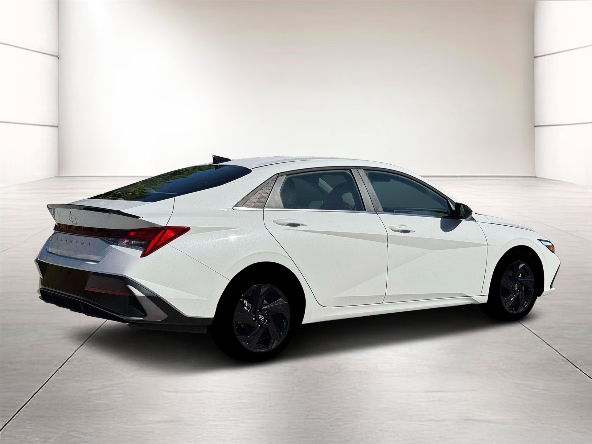 New 2026 Hyundai Elantra SEL Sport FWD image 8