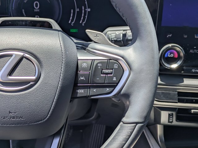 Used 2023 Lexus RX 350h w/ Accessory Package (Z1) AWD/4WD image 20