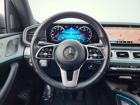 Used 2022 Mercedes-Benz GLE 350 4MATIC w/ Premium Package image 22