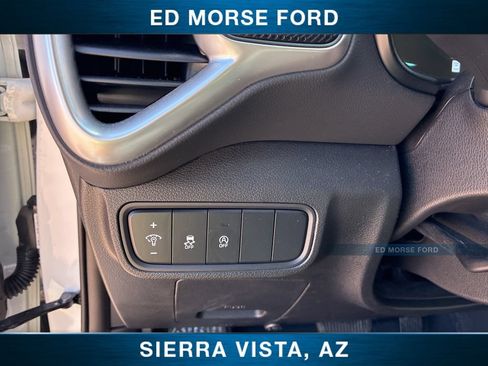 Used 2025 Kia Soul LX FWD image 21