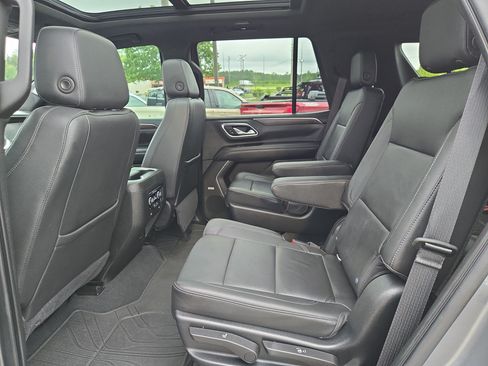 Used 2021 Chevrolet Tahoe LT w/ LT Signature Package AWD/4WD image 15