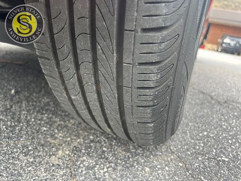 Used 2016 MAZDA MAZDA3 i Touring w/ Popular Equipment Package image 10