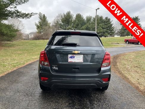 Used 2021 Chevrolet Trax LS w/ Tint and Cruise Package image 7