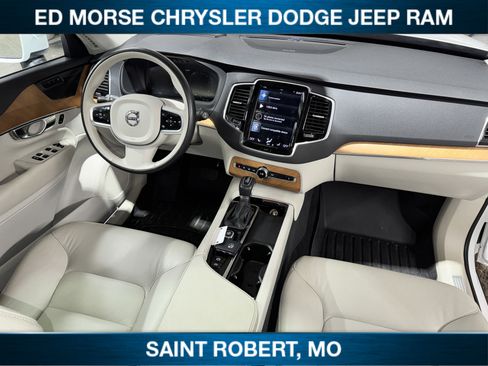 Used 2022 Volvo XC90 T6 Momentum w/ Advanced Package image 33