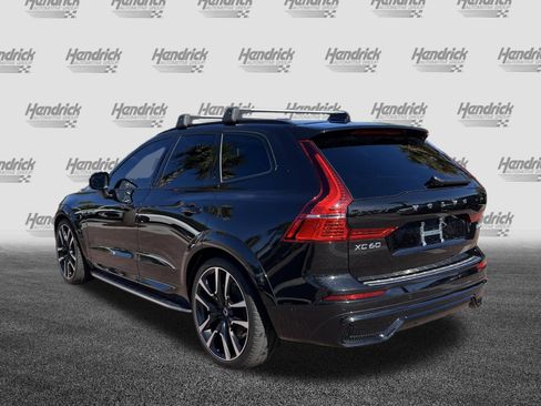 Used 2023 Volvo XC60 B5 Ultimate w/ Climate Package FWD image 8