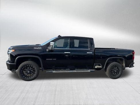 Certified 2022 Chevrolet Silverado 3500 High Country w/ Safety Package II AWD/4WD image 4
