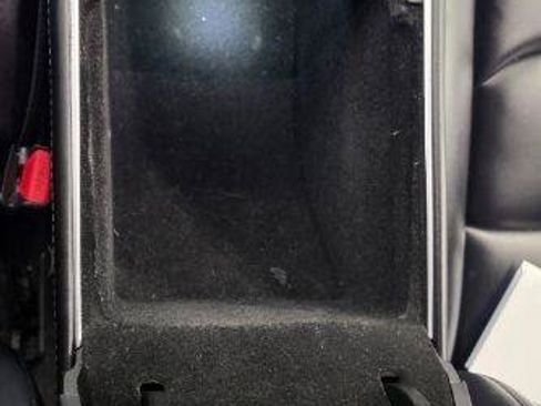 Used 2022 Tesla Model 3 Standard Range RWD image 19