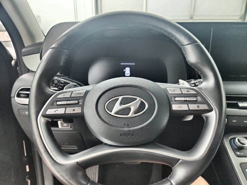 Used 2025 Hyundai Palisade SEL FWD image 24