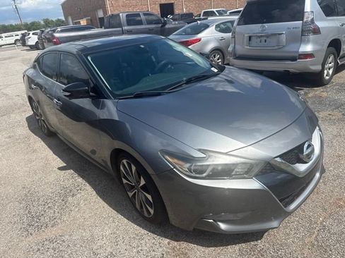 Used 2016 Nissan Maxima Platinum FWD image 3