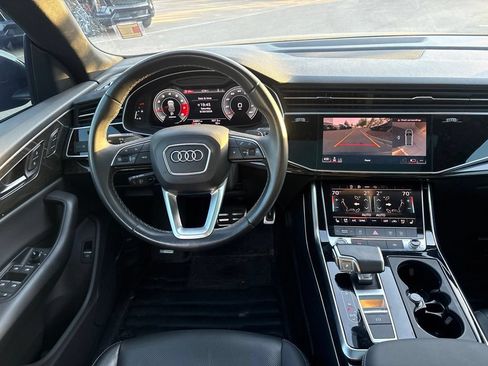Used 2021 Audi Q8 Premium Plus w/ Premium Plus Package AWD/4WD image 12
